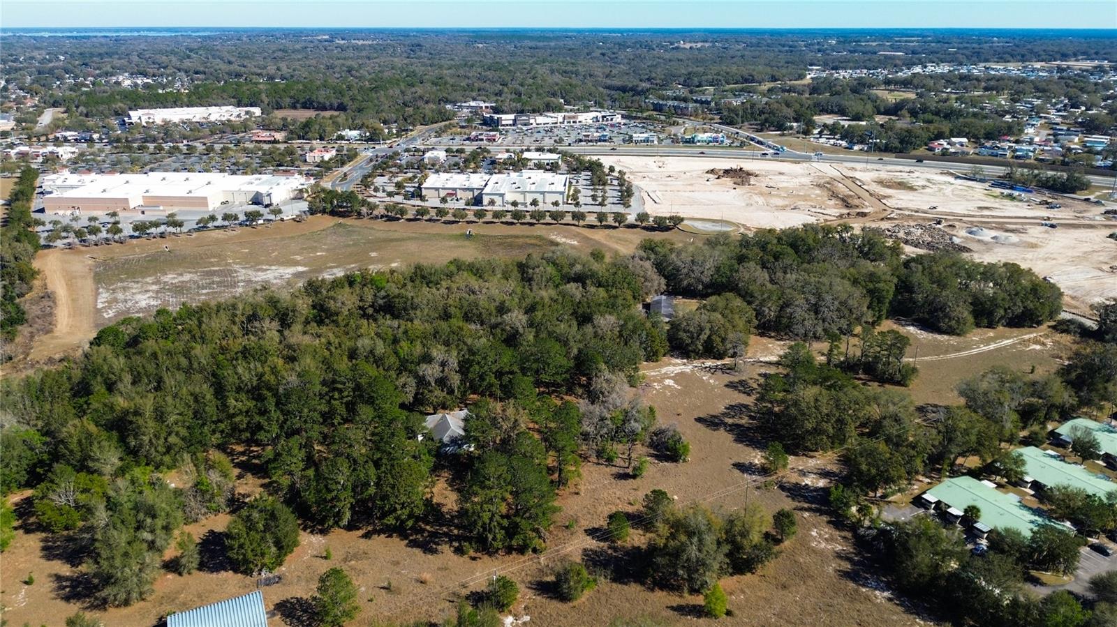 39725 CLAY AVE N, LADY LAKE, FL — photo 43