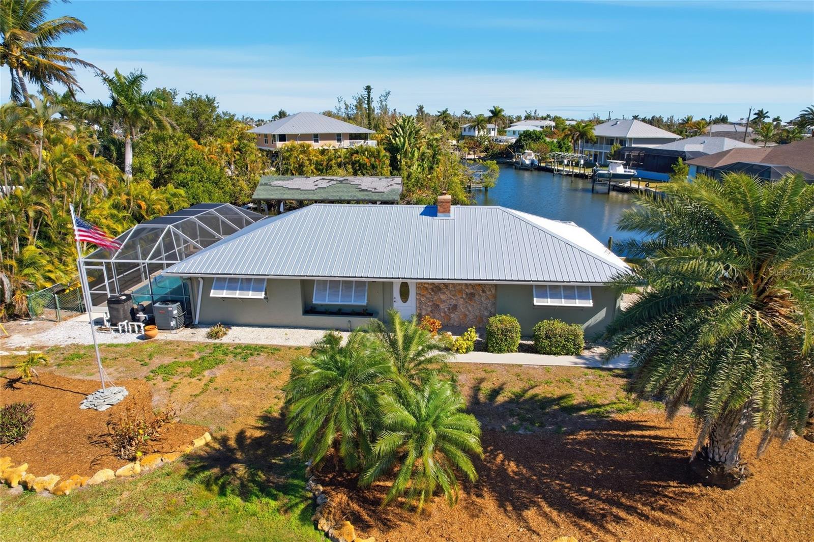 2740 SANIBEL BLVD, ST JAMES CITY, FL — photo 11
