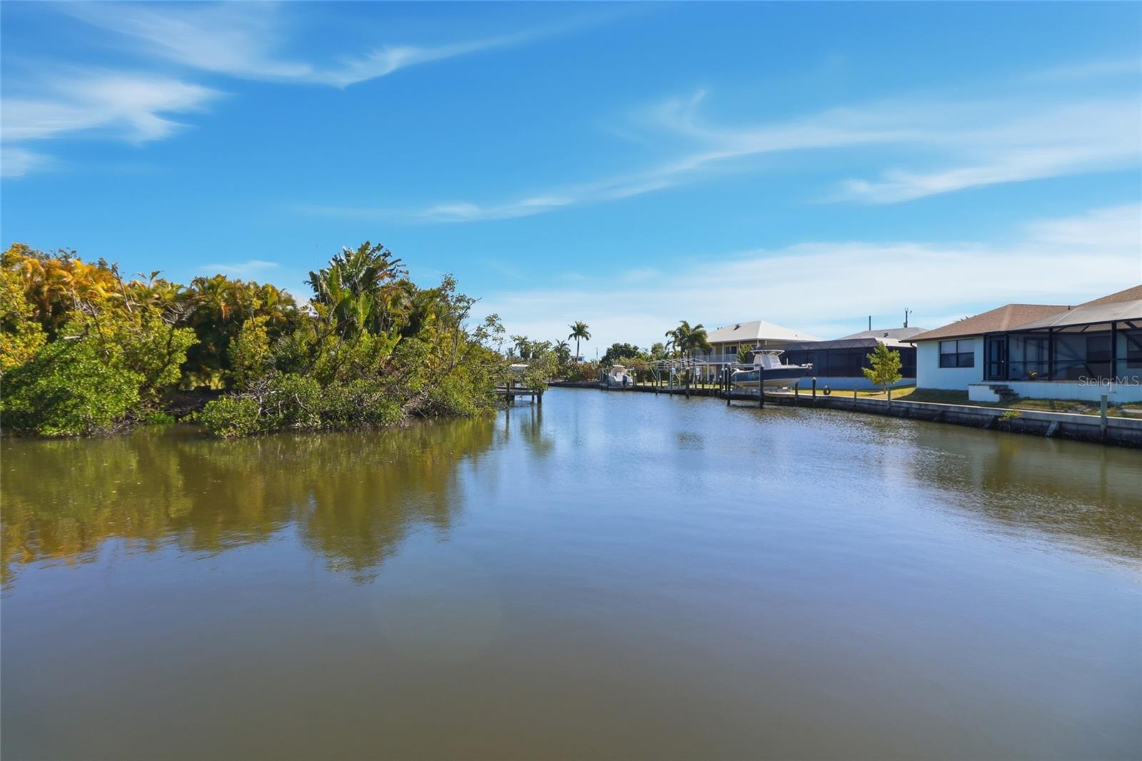 2740 SANIBEL BLVD, ST JAMES CITY, FL — photo 57