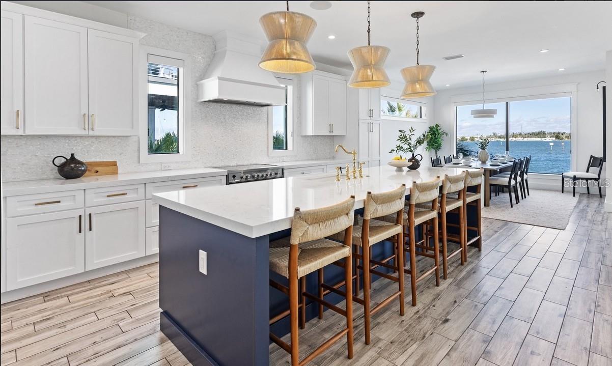 203 BAY DR N, BRADENTON BEACH, FL — photo 13