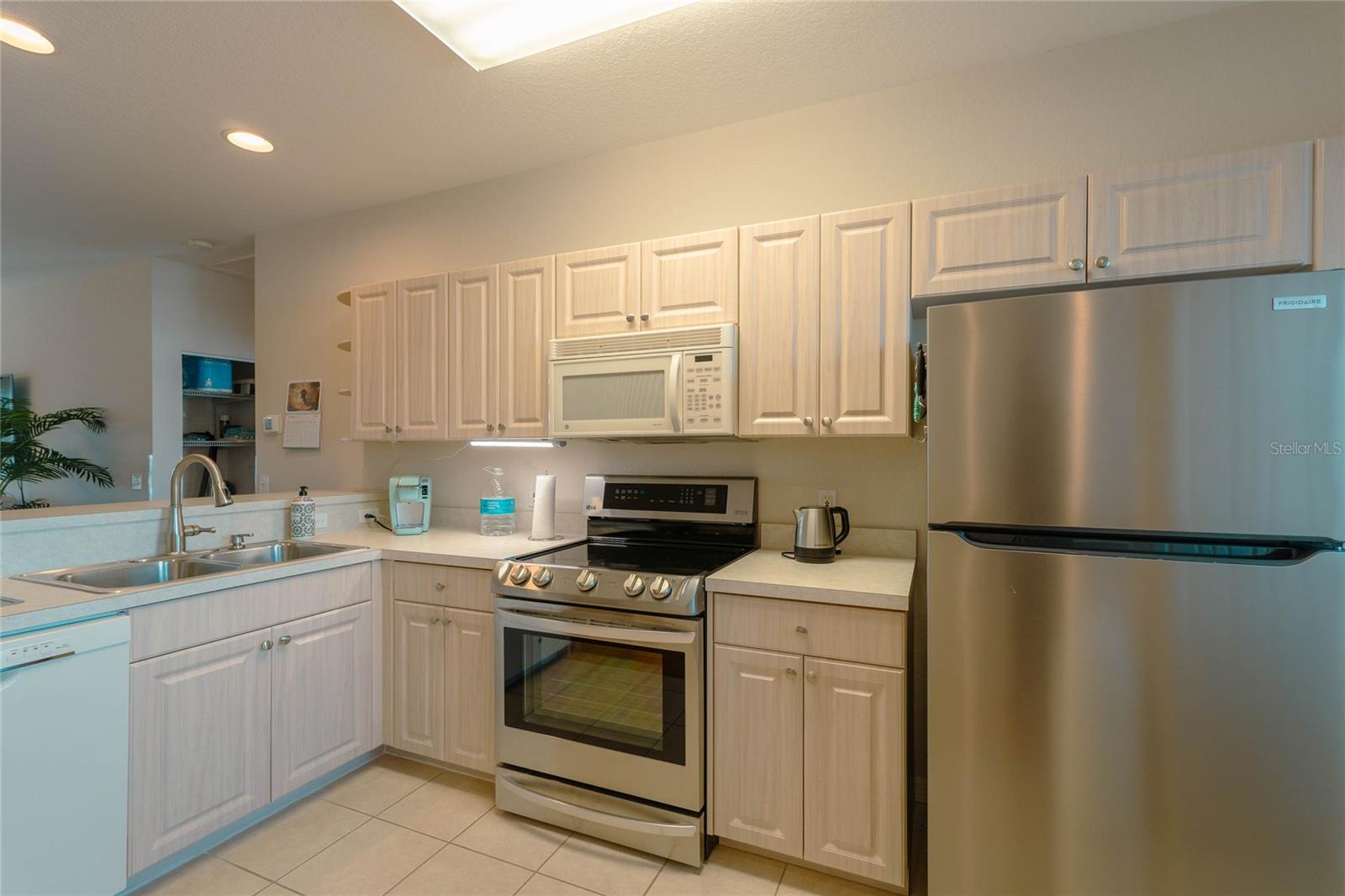3919 CAPE HAZE DR #503, ROTONDA WEST, FL — photo 60