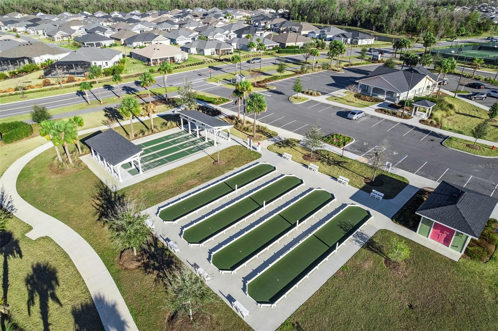 7492 FAR HILLS LOOP, THE VILLAGES, FL — photo 127