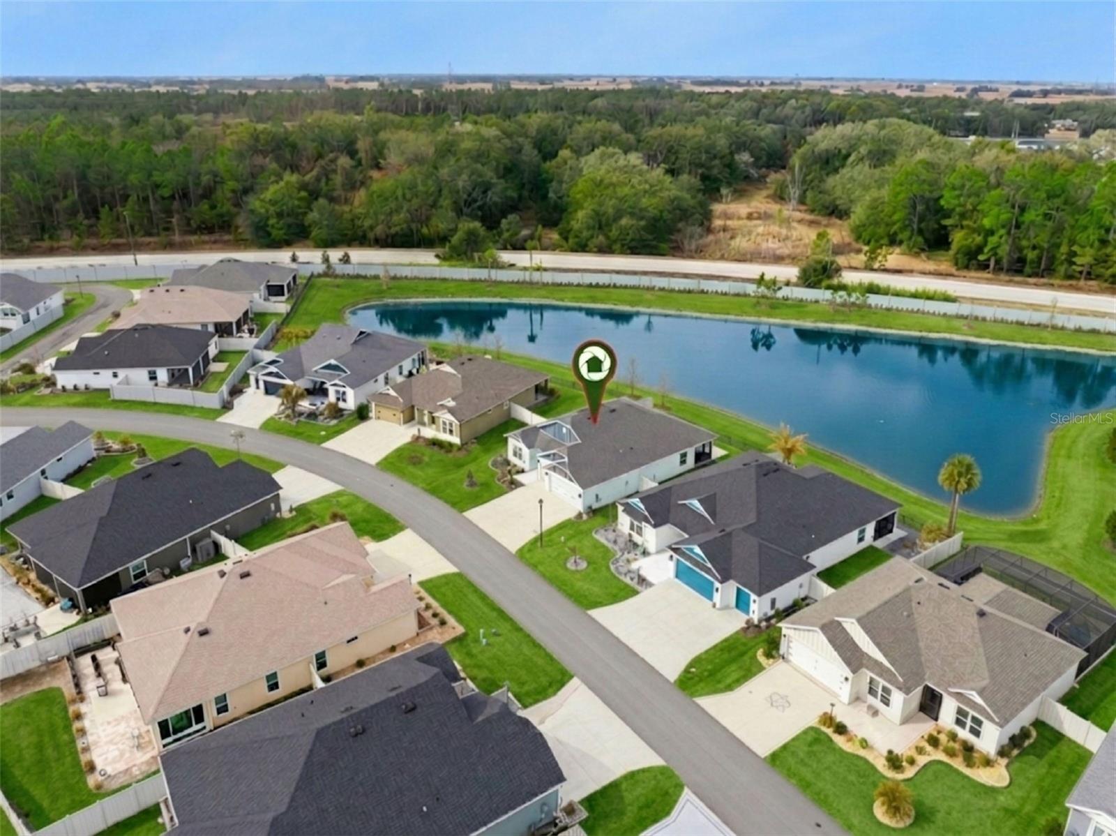 7492 FAR HILLS LOOP, THE VILLAGES, FL — photo 11