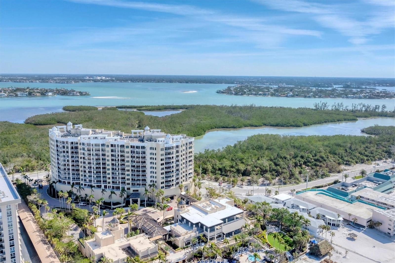 1300 BENJAMIN FRANKLIN DR #304, SARASOTA, FL — photo 2