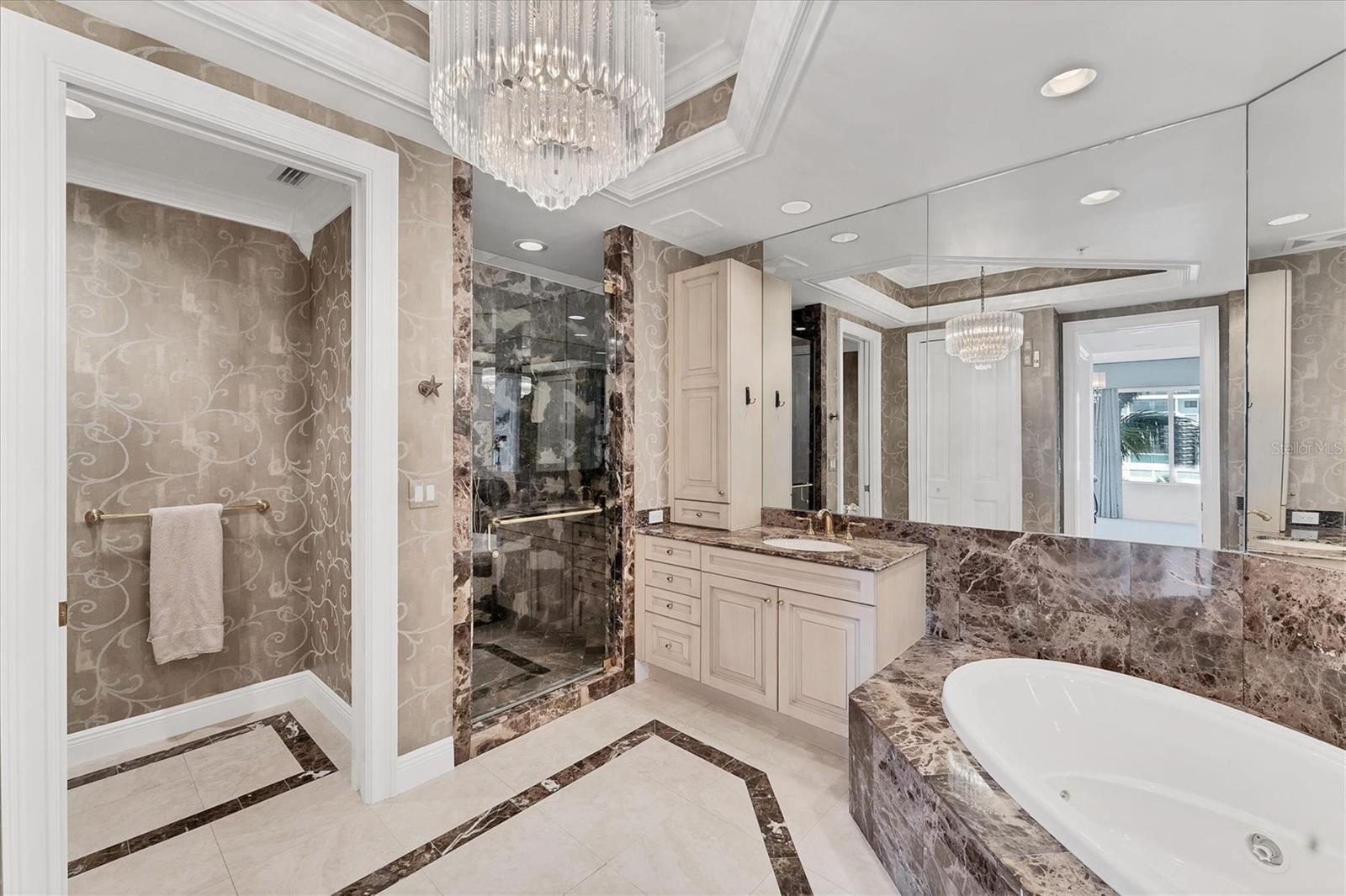 1300 BENJAMIN FRANKLIN DR #304, SARASOTA, FL — photo 37