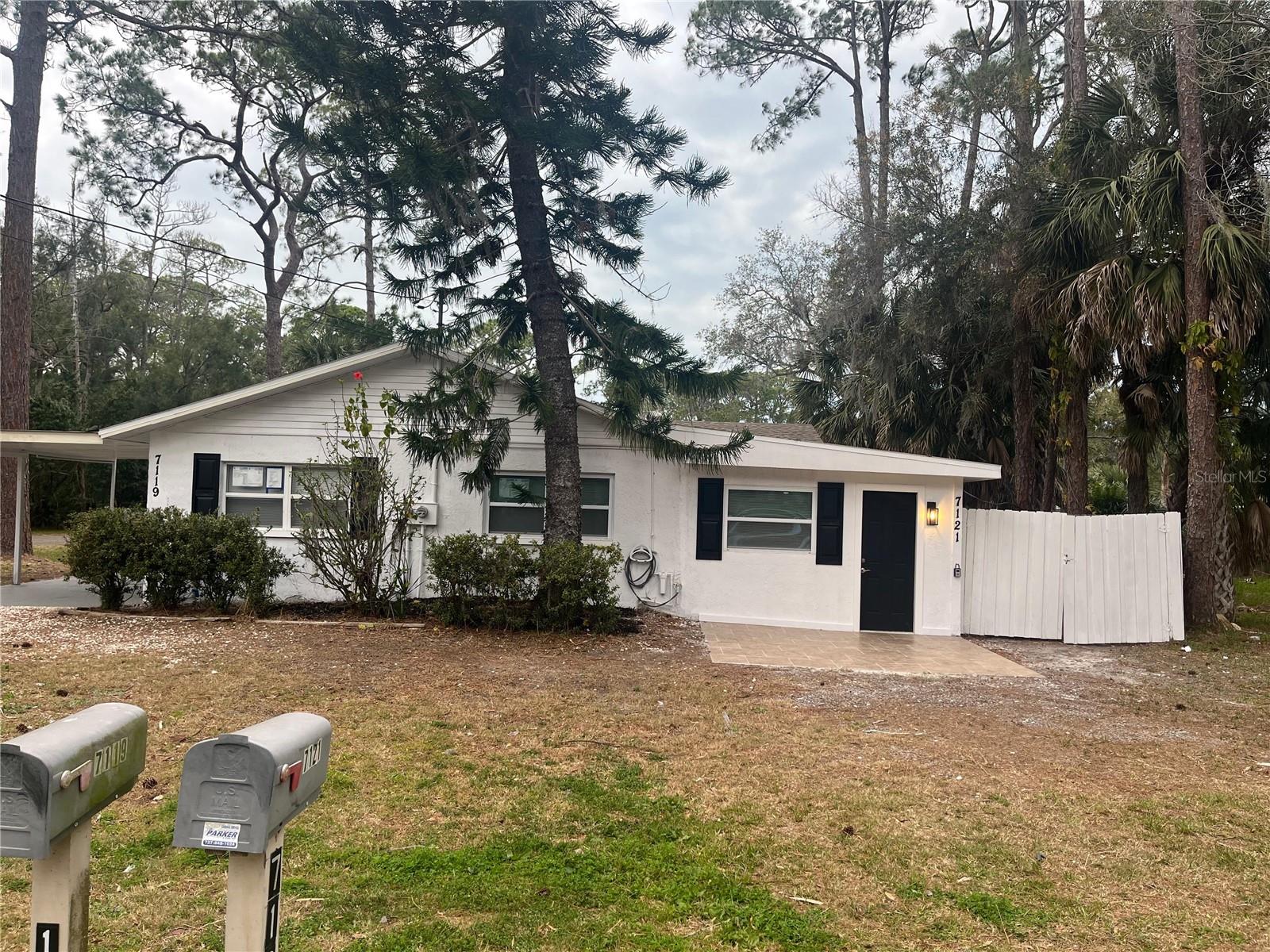 7119-7121 OAKWOOD, NEW PORT RICHEY, FL