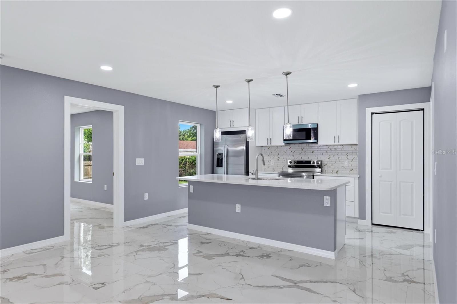 1615 31ST AVE E, BRADENTON, FL — photo 16