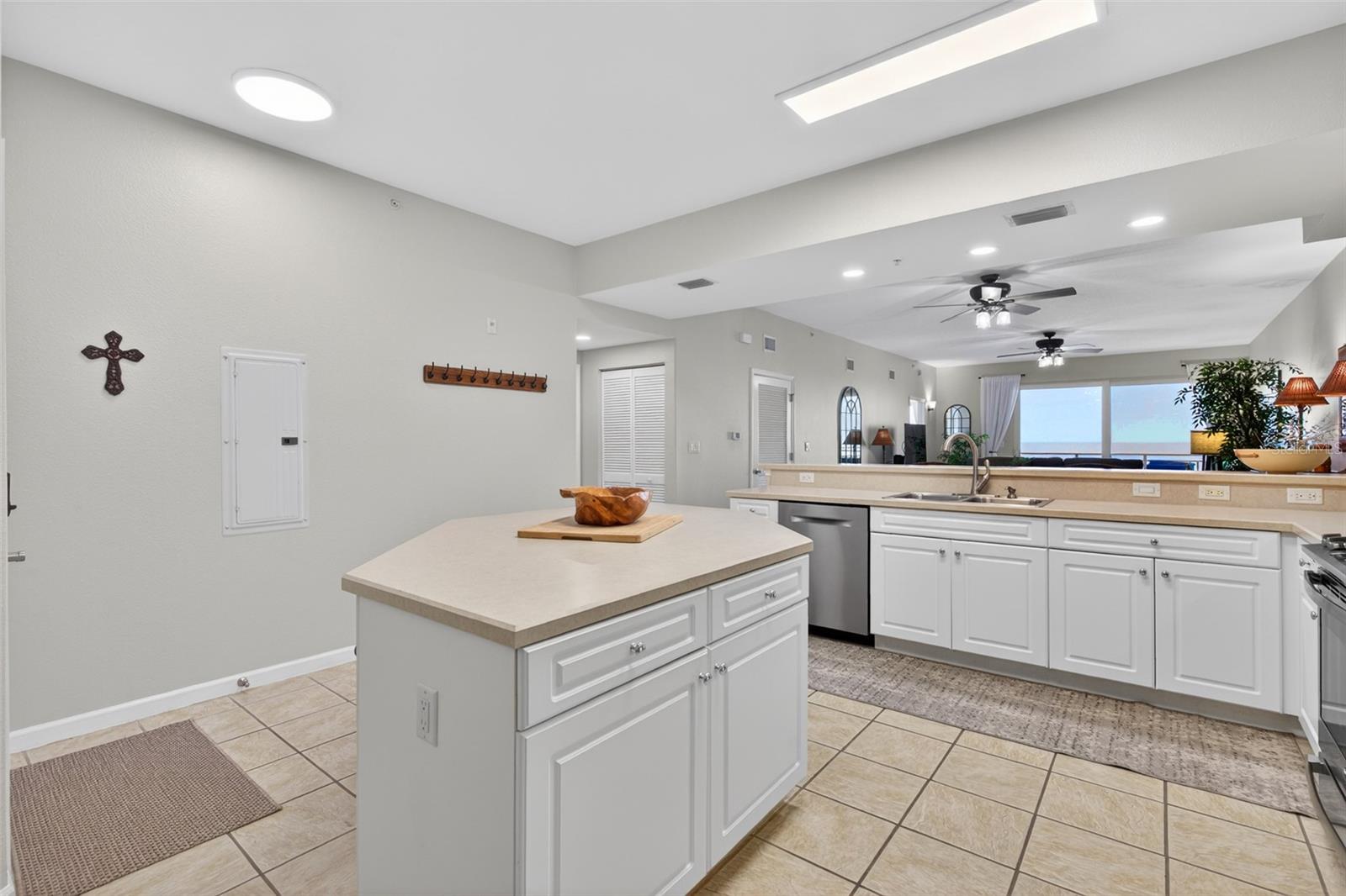80 SURFVIEW DR #811, PALM COAST, FL — photo 2