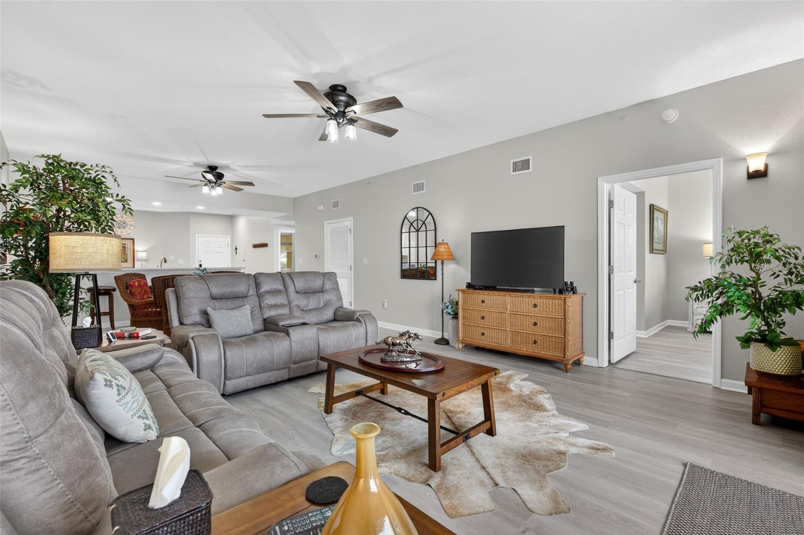 80 SURFVIEW DR #811, PALM COAST, FL — photo 40