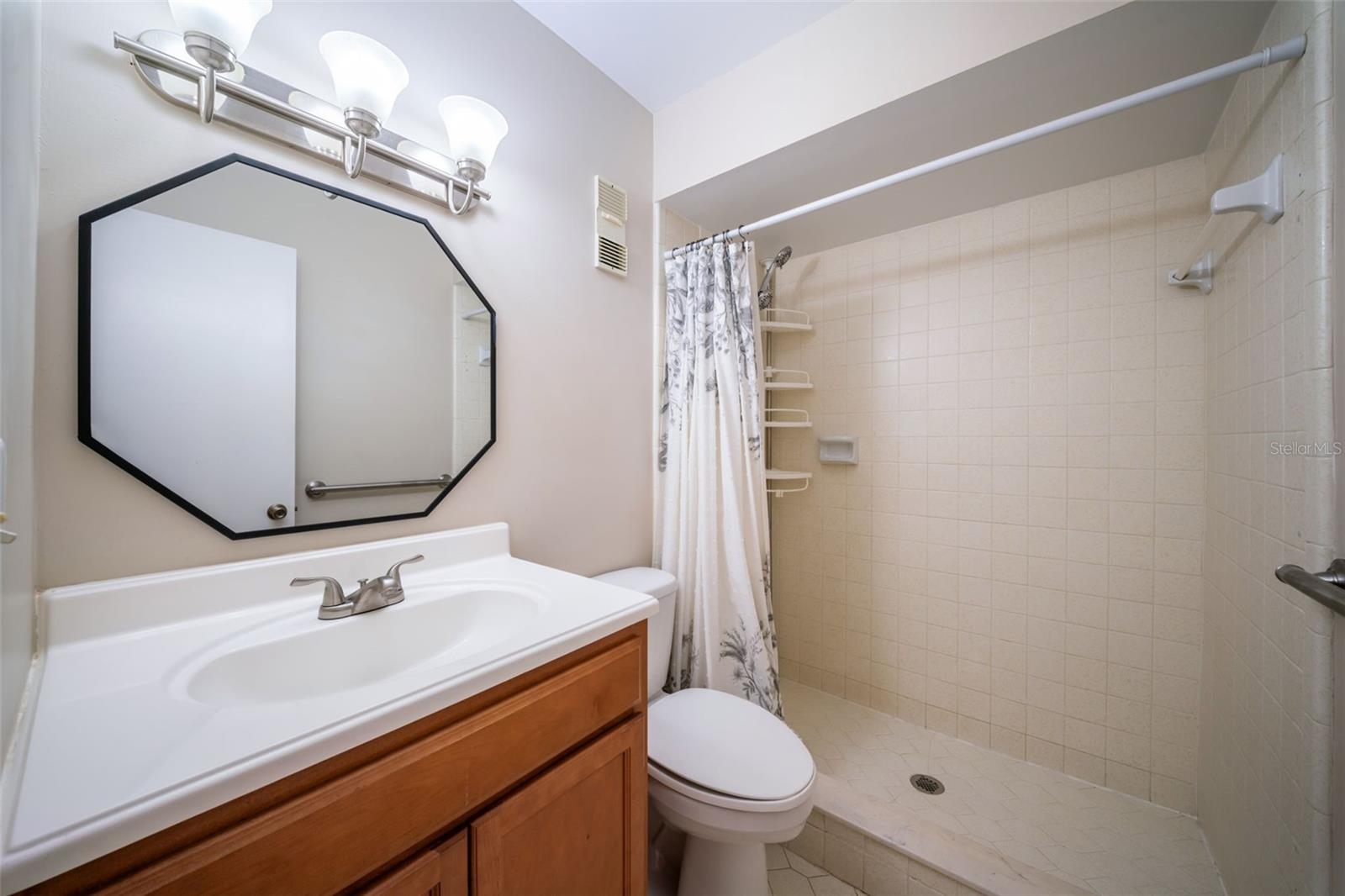 404 E ORLANDO AVE #1B, OCOEE, FL — photo 17