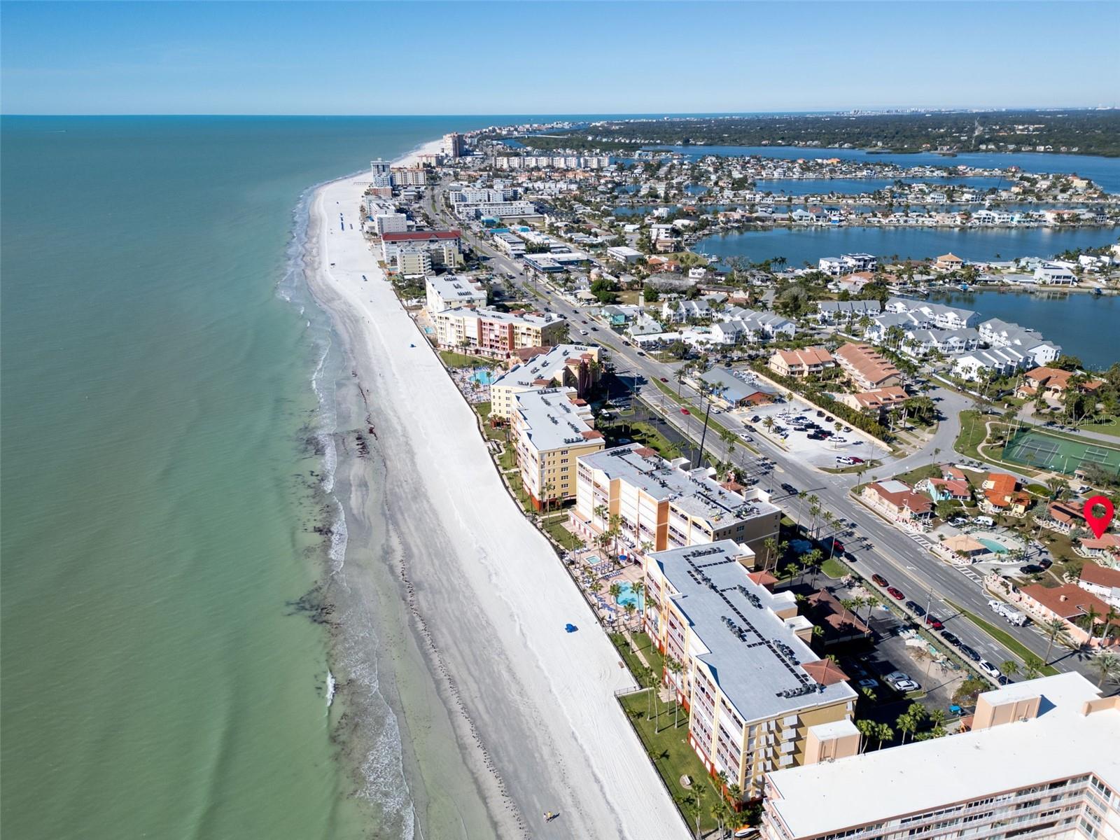 16613 GULF BLVD, NORTH REDINGTON BEACH, FL — photo 43