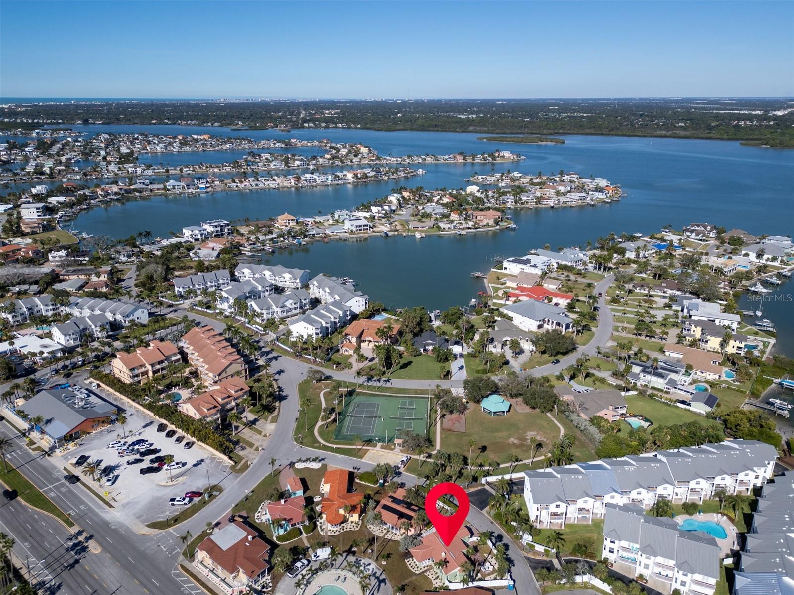 16613 GULF BLVD, NORTH REDINGTON BEACH, FL — photo 45
