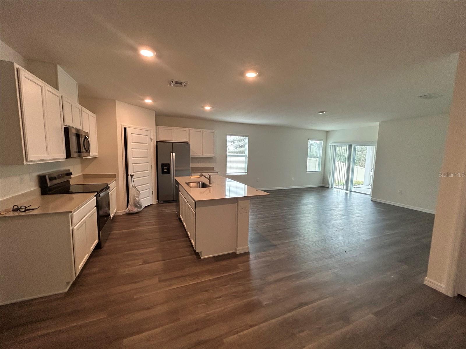 3377 WAKEFIELD DR, HAINES CITY, FL — photo 2