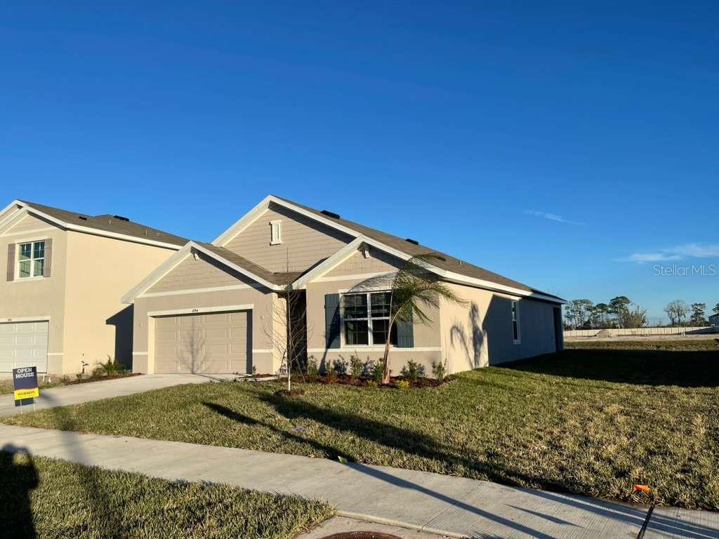 8954 FORGE BREEZE LOOP, WESLEY CHAPEL, FL — photo 2