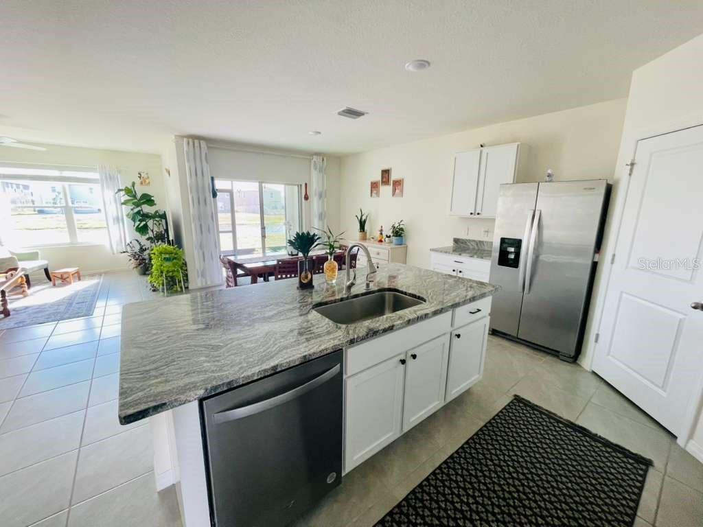 8954 FORGE BREEZE LOOP, WESLEY CHAPEL, FL — photo 6