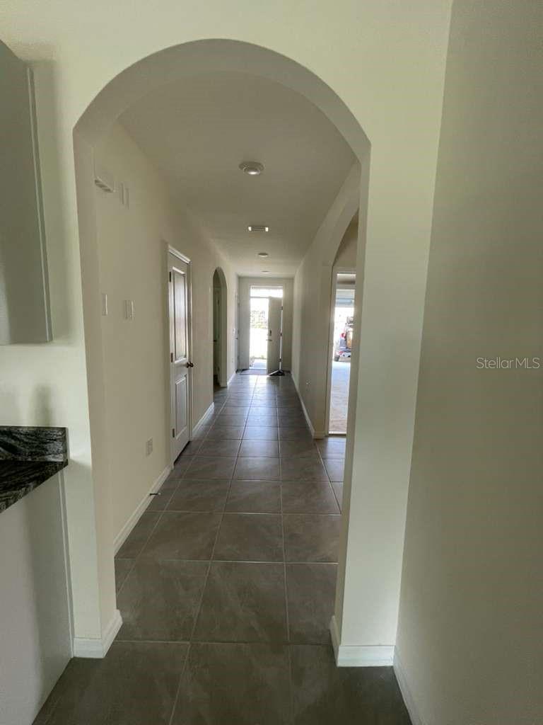8954 FORGE BREEZE LOOP, WESLEY CHAPEL, FL — photo 16