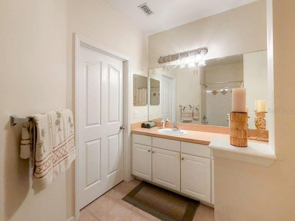 12843 MADISON POINTE CIR #107, ORLANDO, FL — photo 34