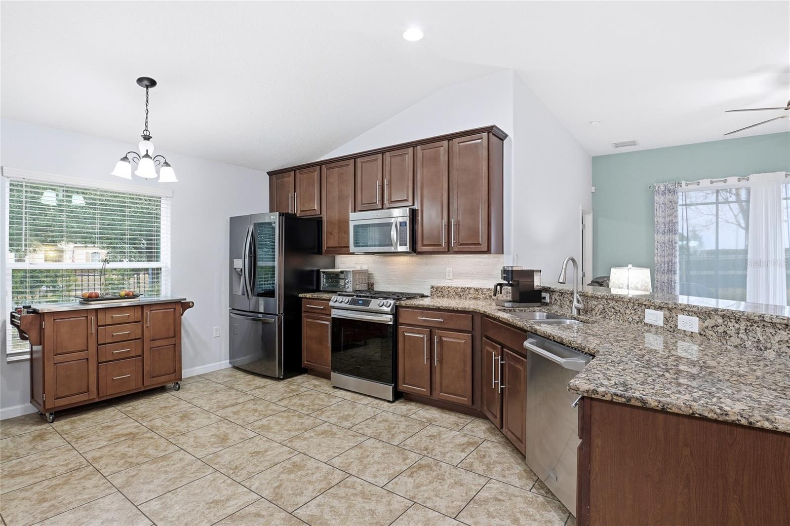 476 SAUVIGNON WAY, GROVELAND, FL — photo 8
