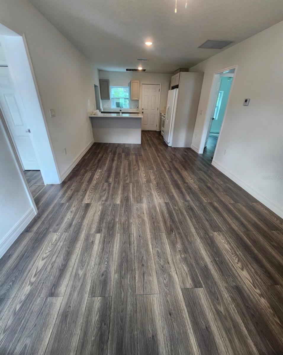 110 N GOLDWYN AVE, ORLANDO, FL — photo 5