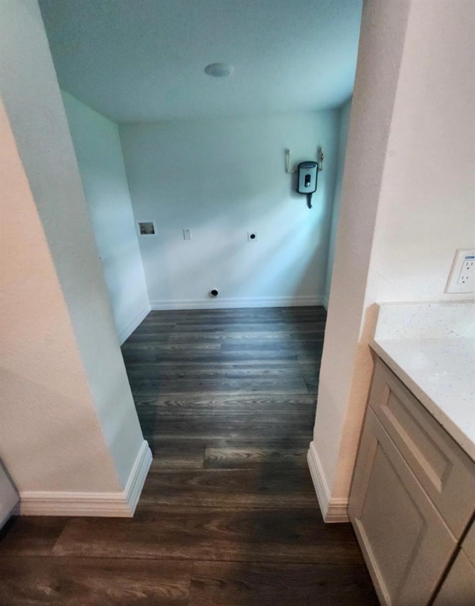 110 N GOLDWYN AVE, ORLANDO, FL — photo 10