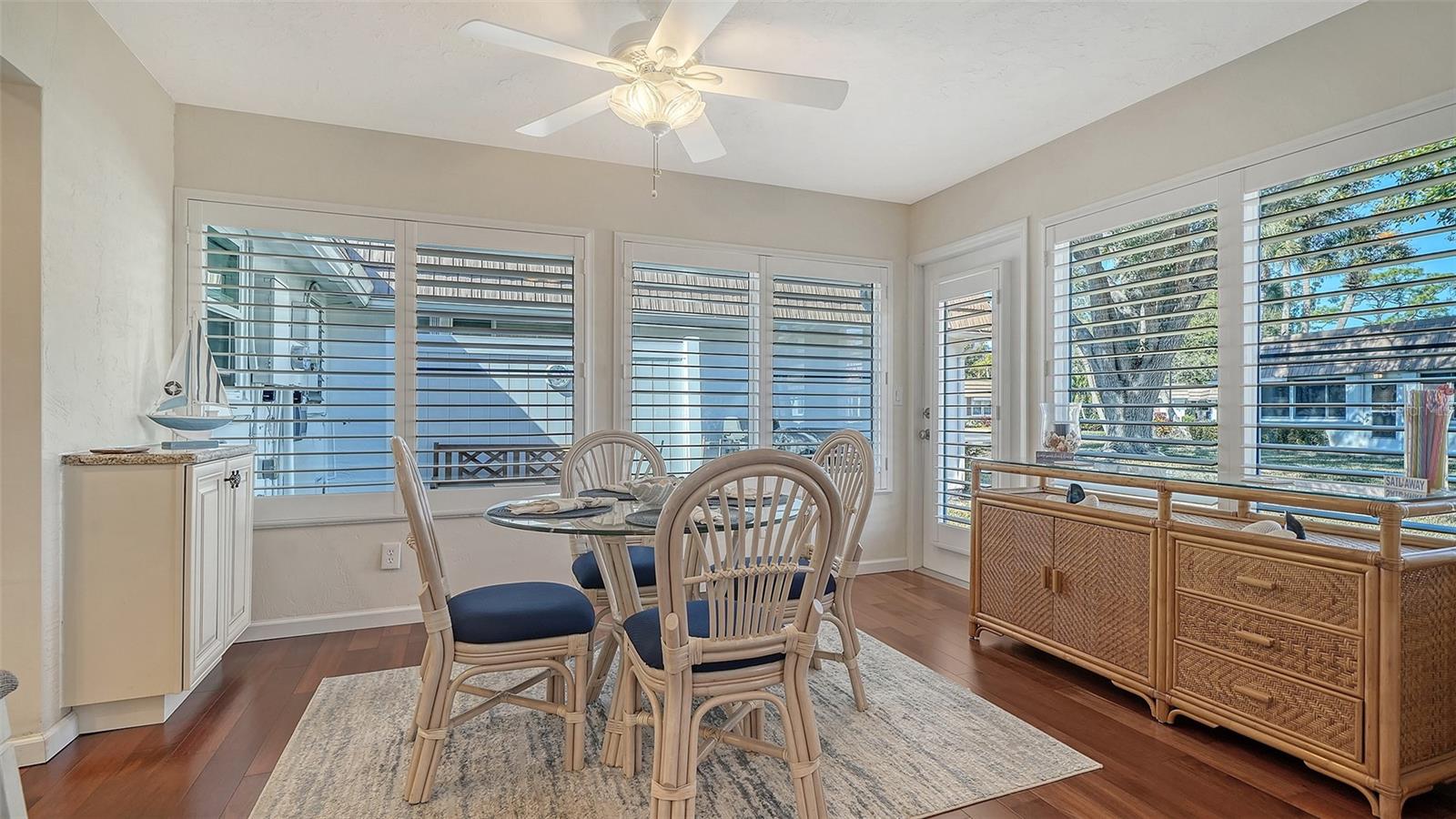 2721 RIVERBLUFF PL #V-50, SARASOTA, FL — photo 9