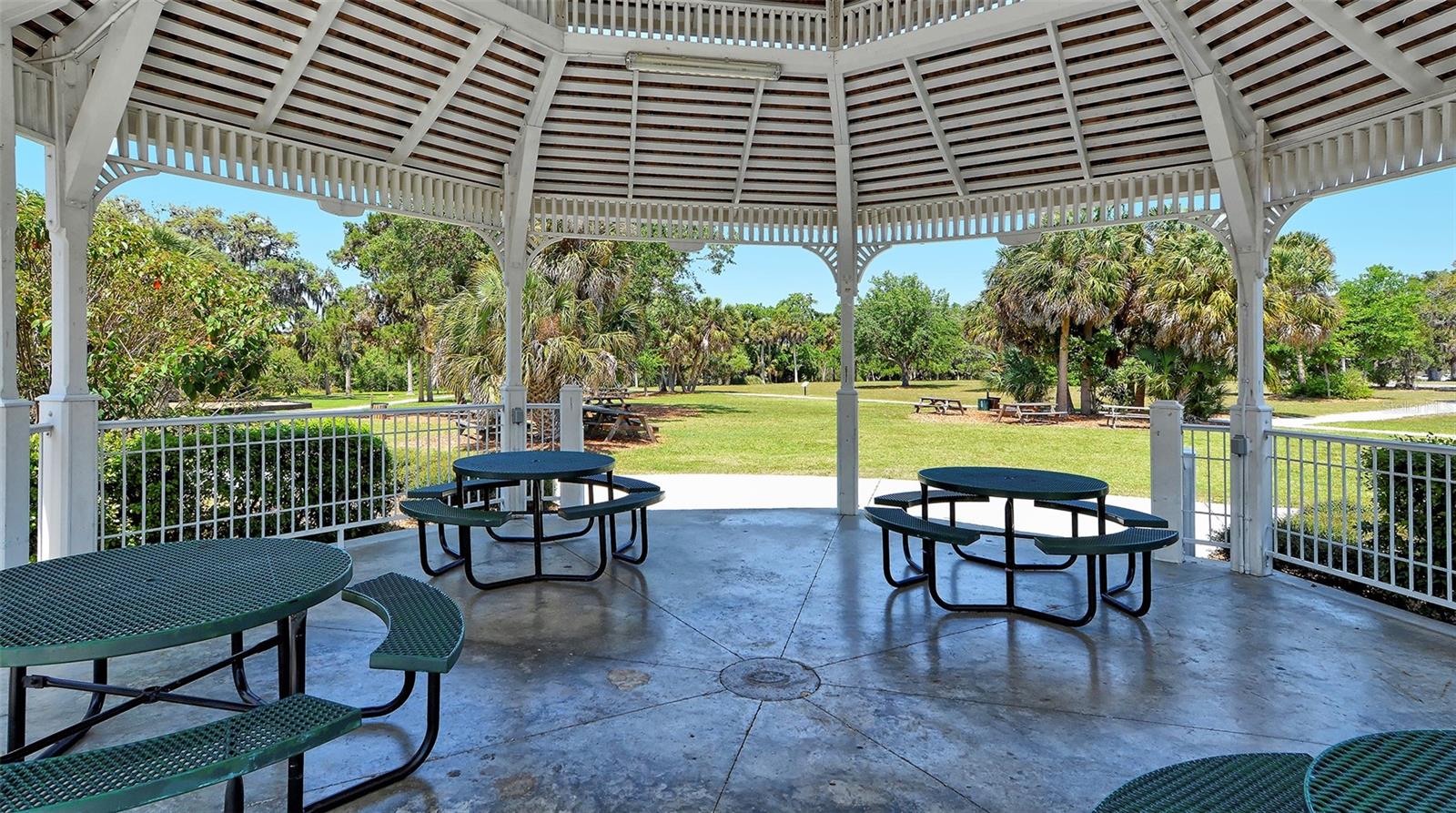 2721 RIVERBLUFF PL #V-50, SARASOTA, FL — photo 66