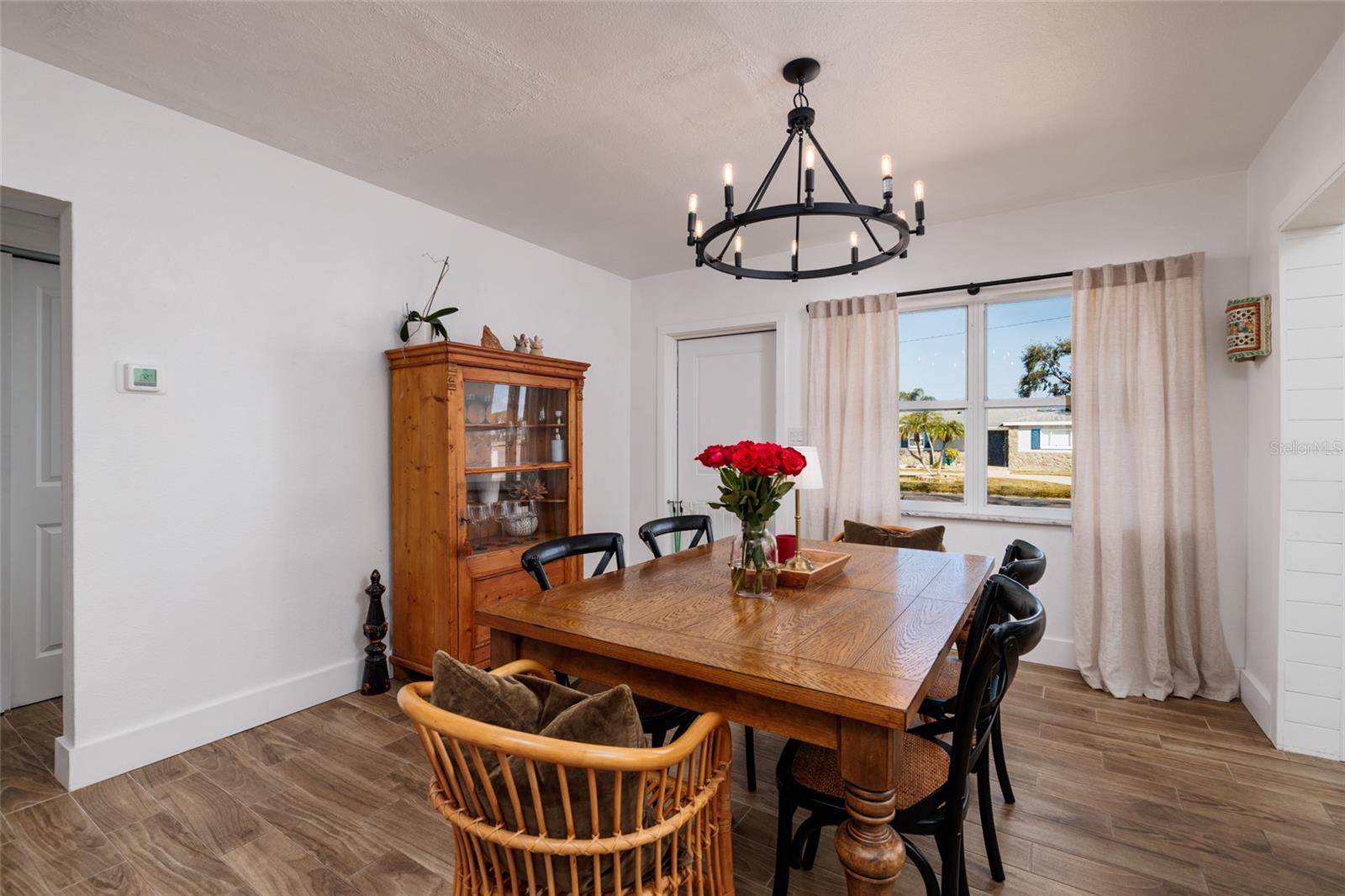 600 74TH AVE N, ST PETERSBURG, FL — photo 3