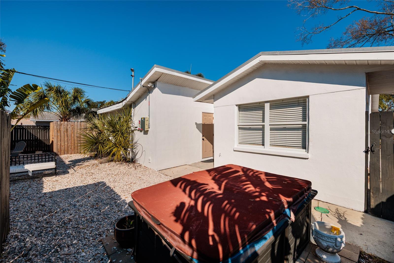 600 74TH AVE N, ST PETERSBURG, FL — photo 15