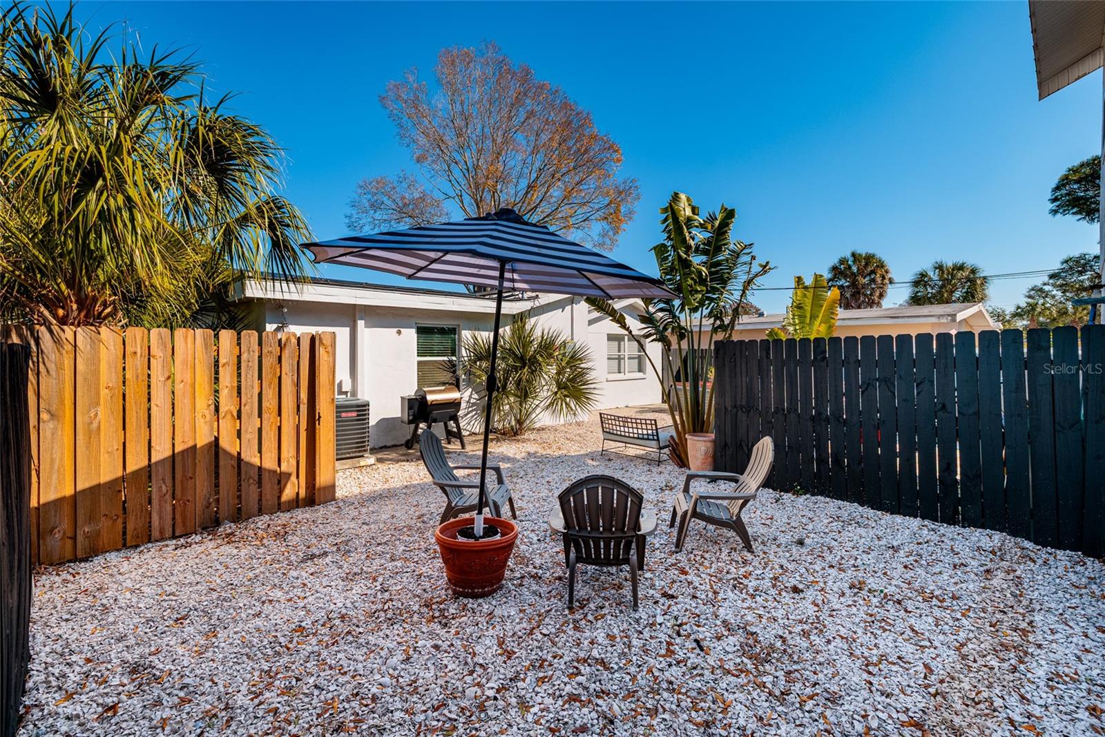 600 74TH AVE N, ST PETERSBURG, FL — photo 16