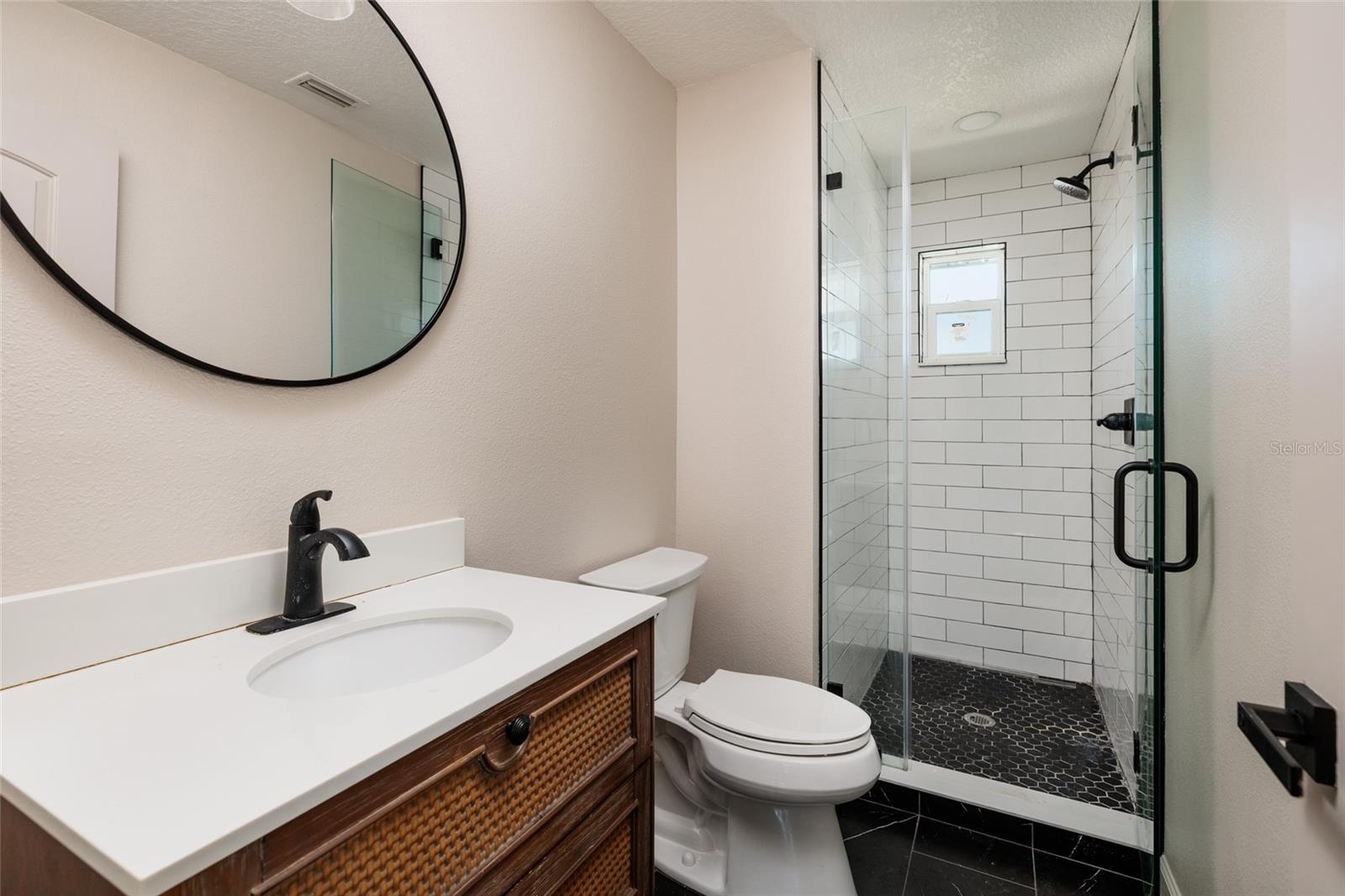 600 74TH AVE N, ST PETERSBURG, FL — photo 21