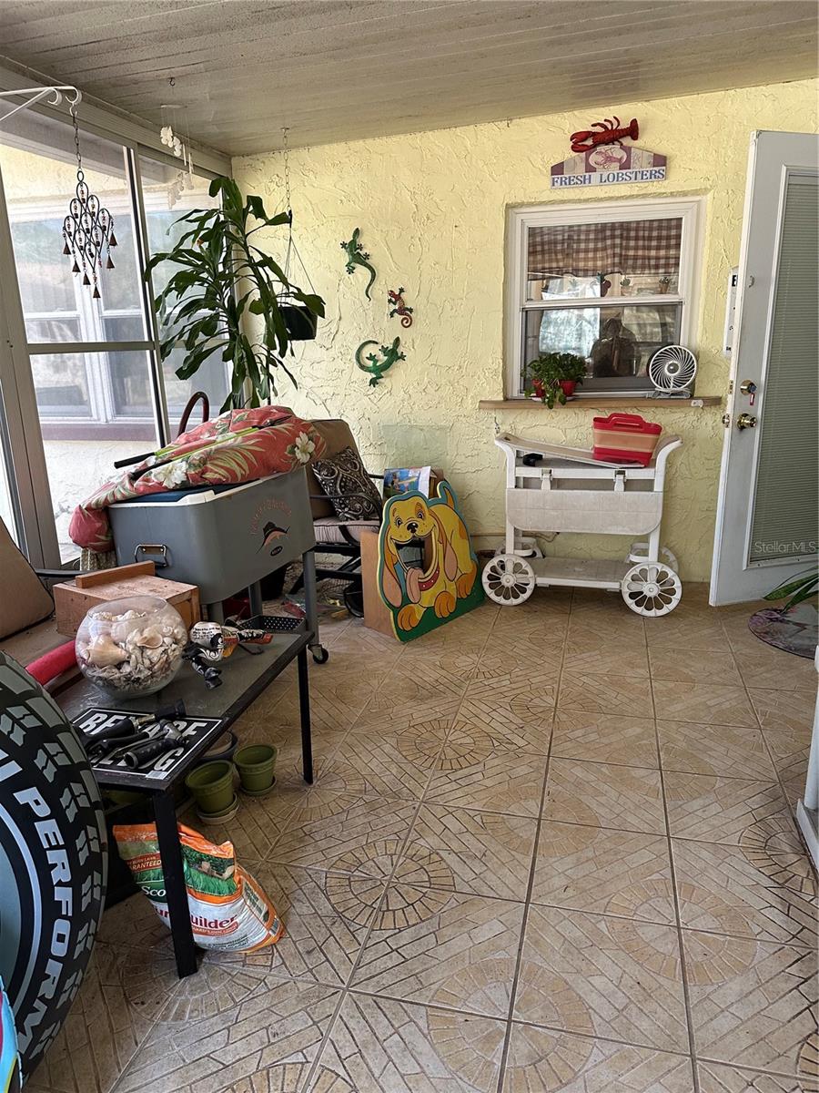 1427 AMY CIR, SPRING HILL, FL — photo 14