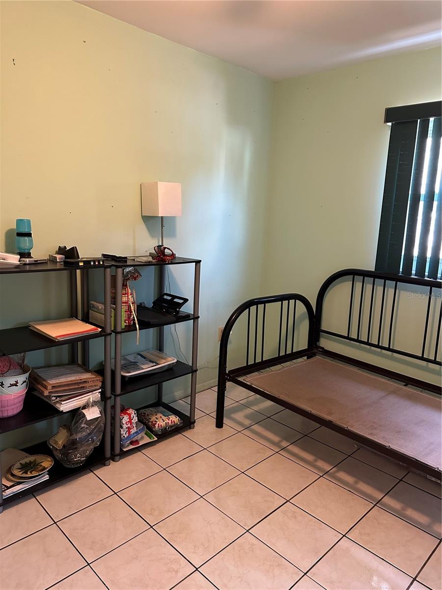 1427 AMY CIR, SPRING HILL, FL — photo 21