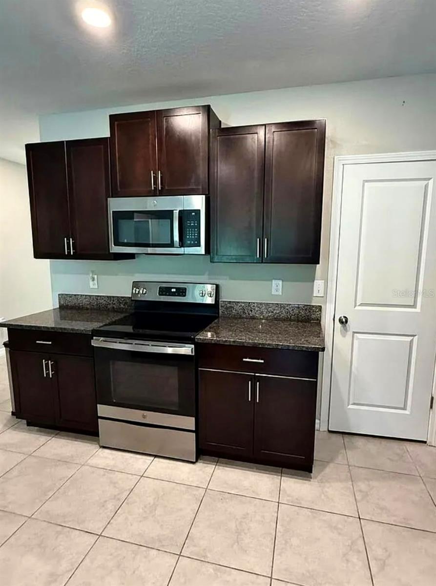 12957 WILDFLOWER MEADOW DR, RIVERVIEW, FL — photo 3