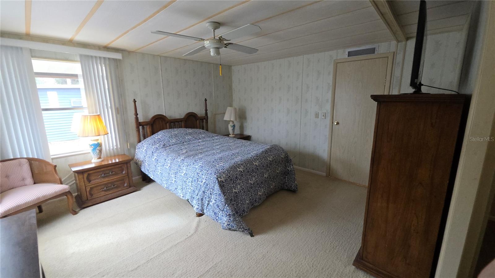 252 PINEWOOD DR, EUSTIS, FL — photo 38