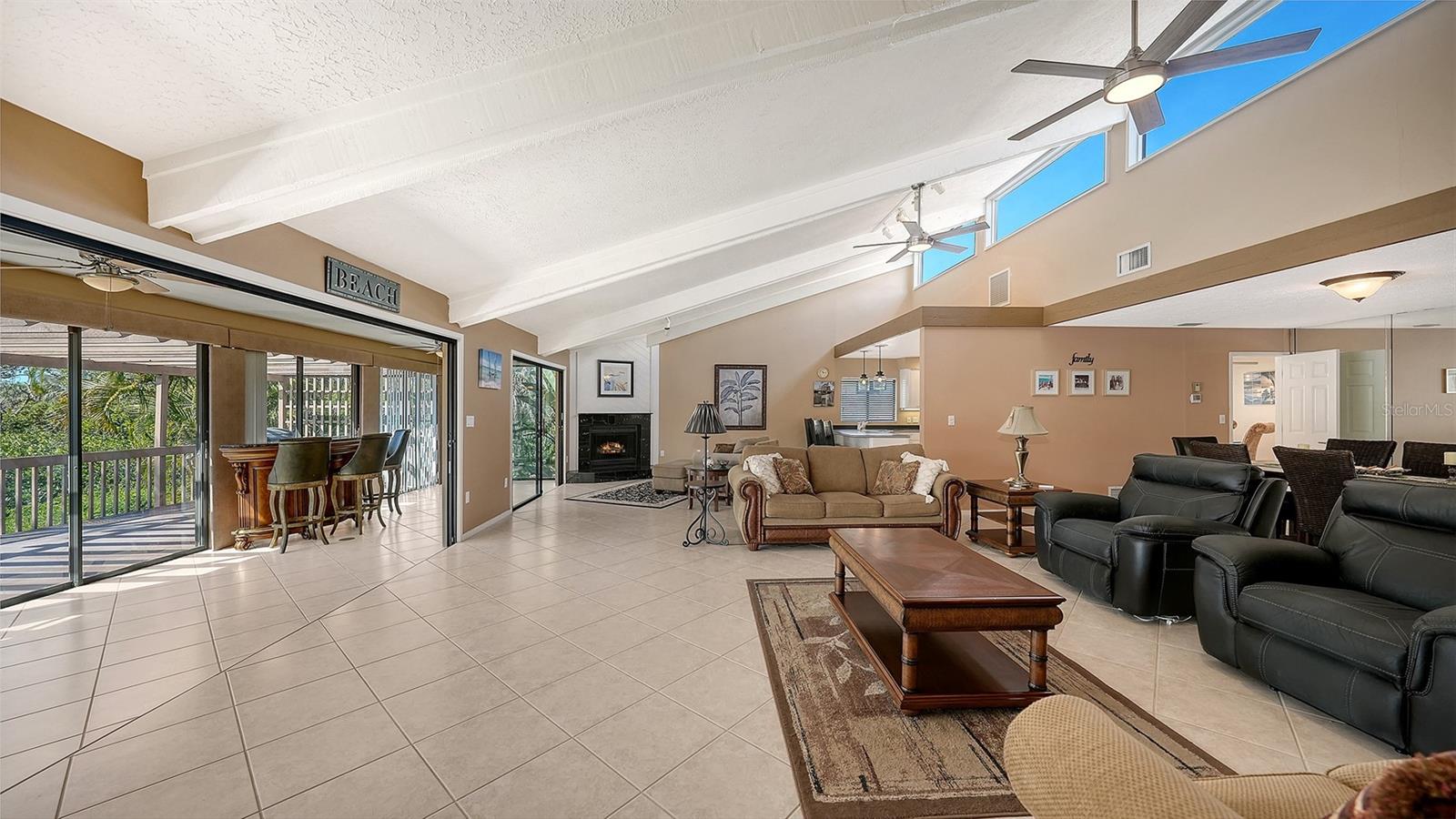 3131 BAYOU SOUND, LONGBOAT KEY, FL — photo 3