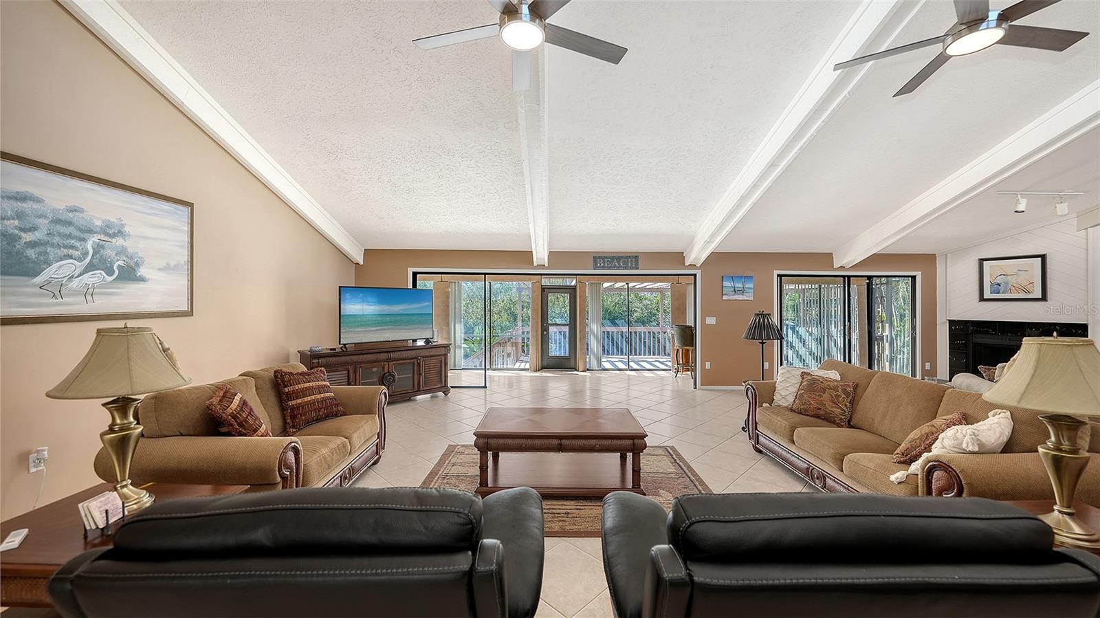 3131 BAYOU SOUND, LONGBOAT KEY, FL — photo 4
