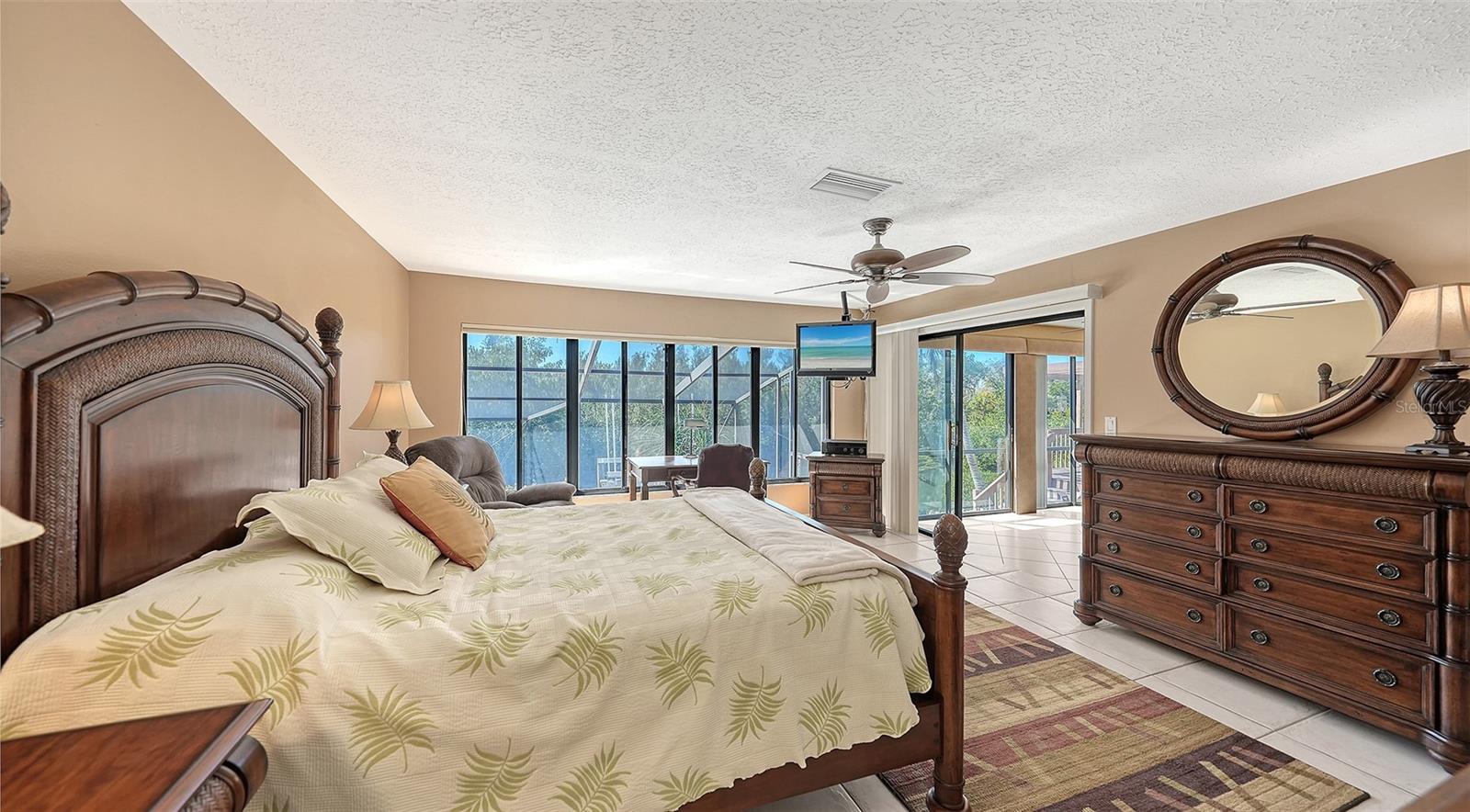 3131 BAYOU SOUND, LONGBOAT KEY, FL — photo 24