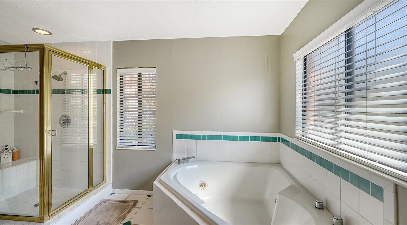 3131 BAYOU SOUND, LONGBOAT KEY, FL — photo 27
