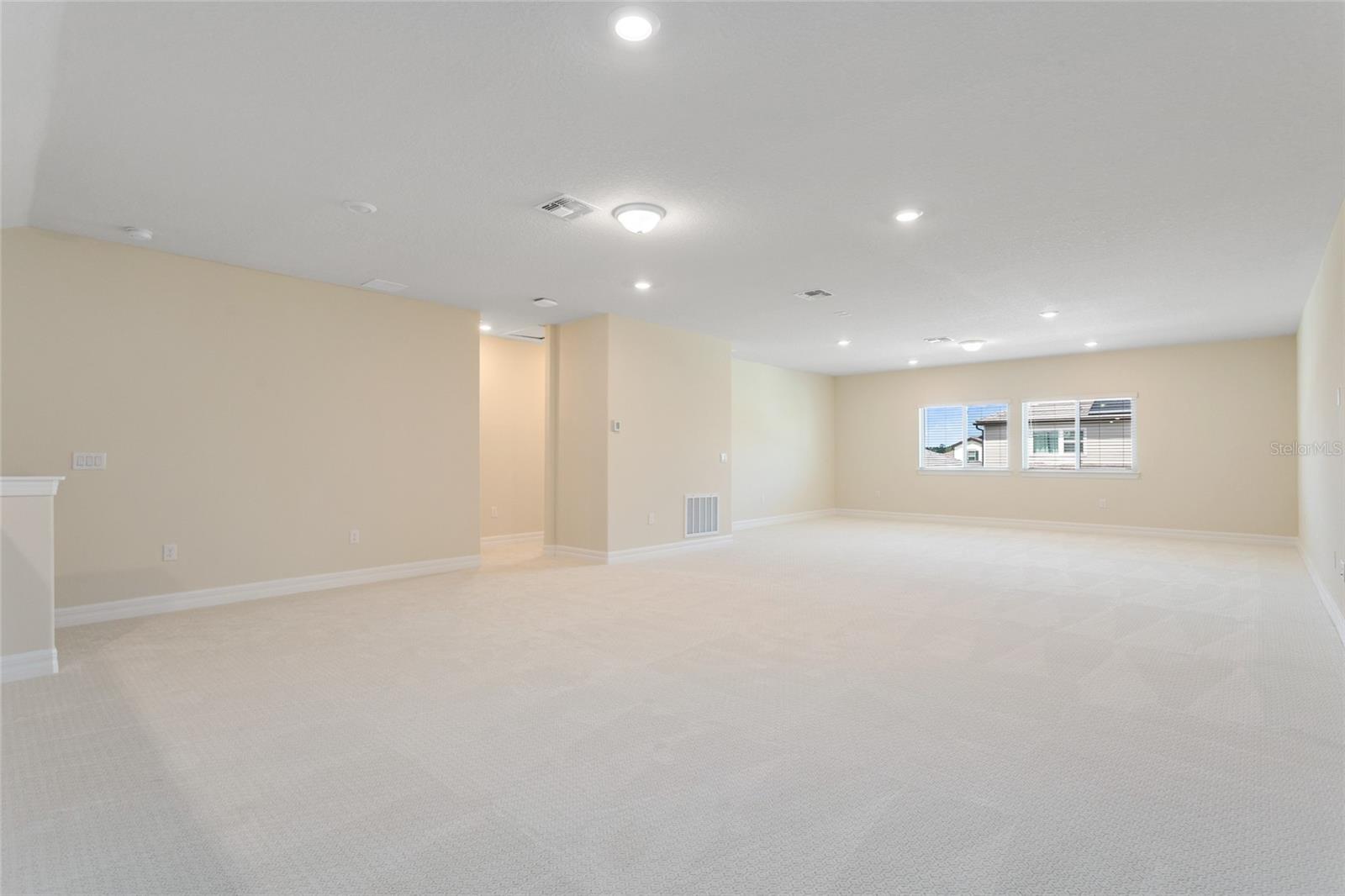 9212 HANGING VINE CT, ORLANDO, FL — photo 32