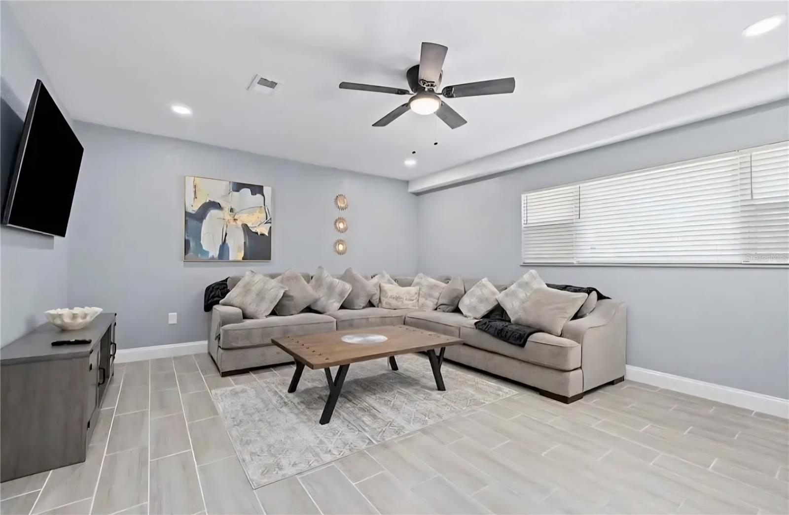 1004 N BETTY LN, CLEARWATER, FL — photo 8