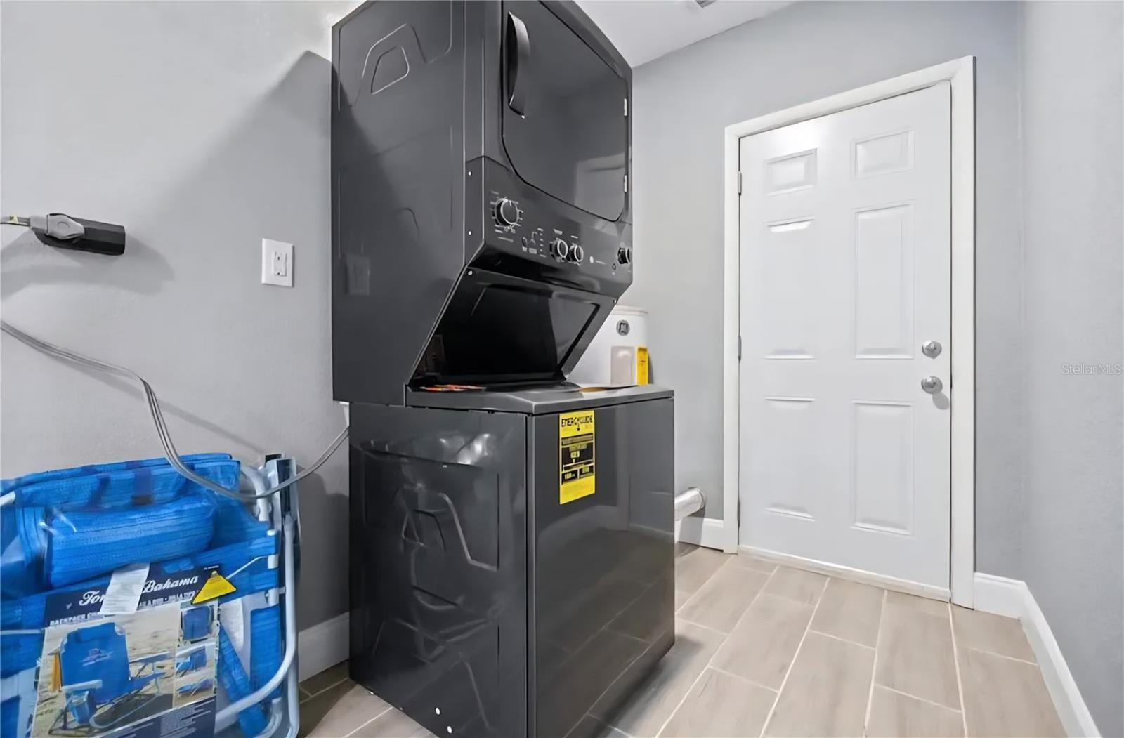 1004 N BETTY LN, CLEARWATER, FL — photo 25