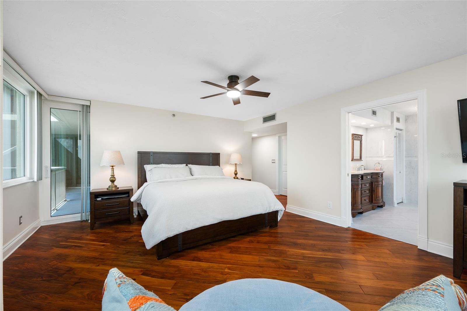 1600 GULF BLVD #1016, CLEARWATER BEACH, FL — photo 50