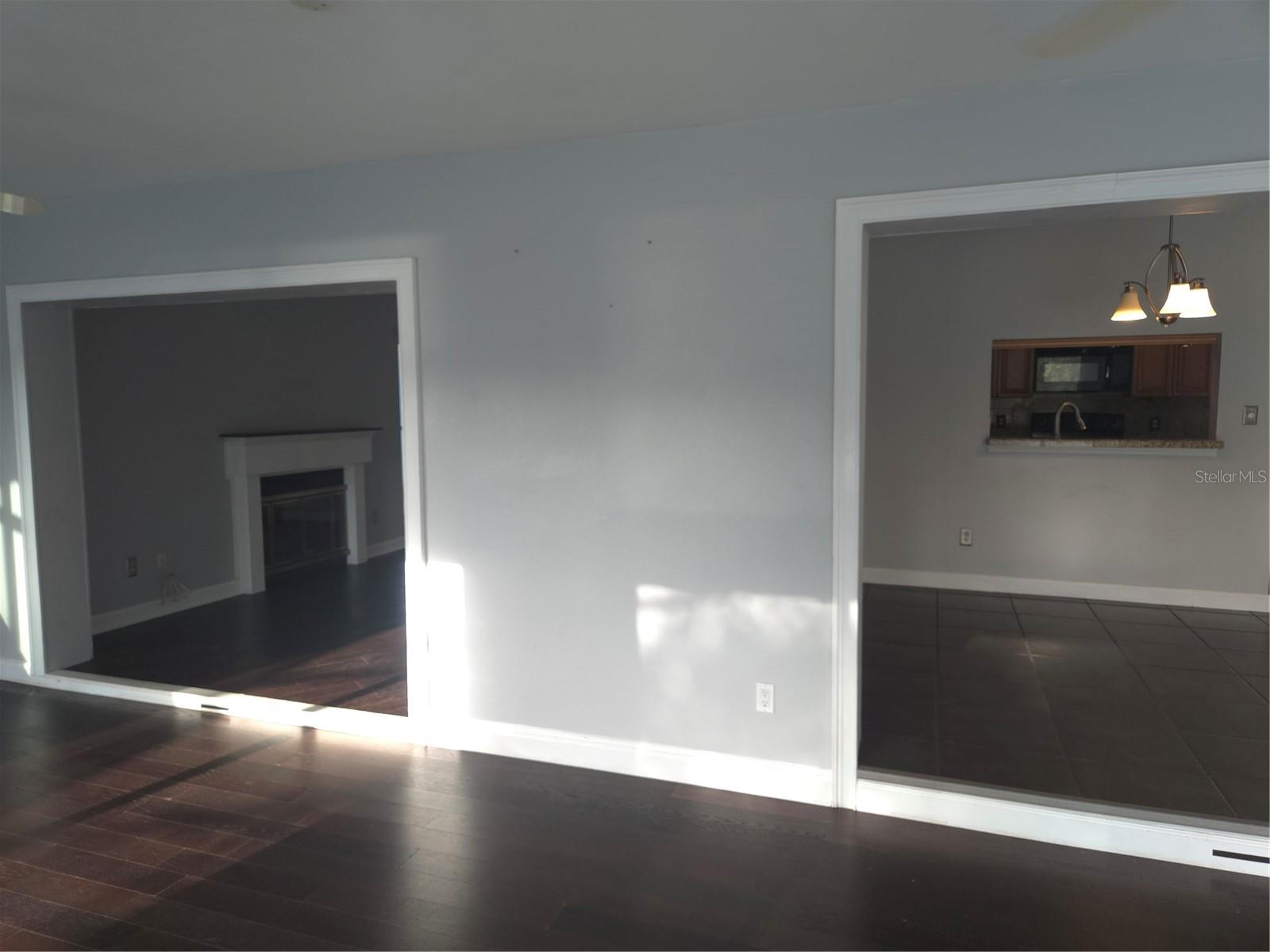 2075 N KEENE RD, CLEARWATER, FL — photo 6