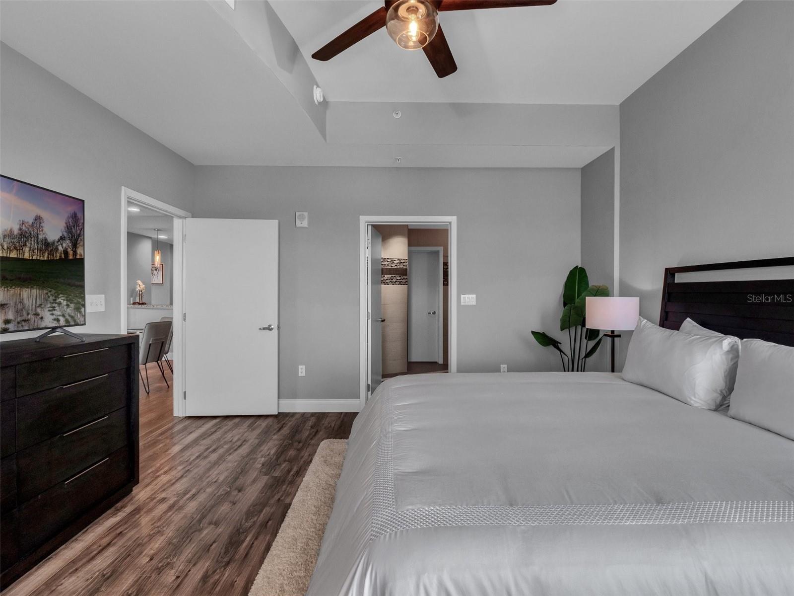 525 E JACKSON ST #P4, ORLANDO, FL — photo 16