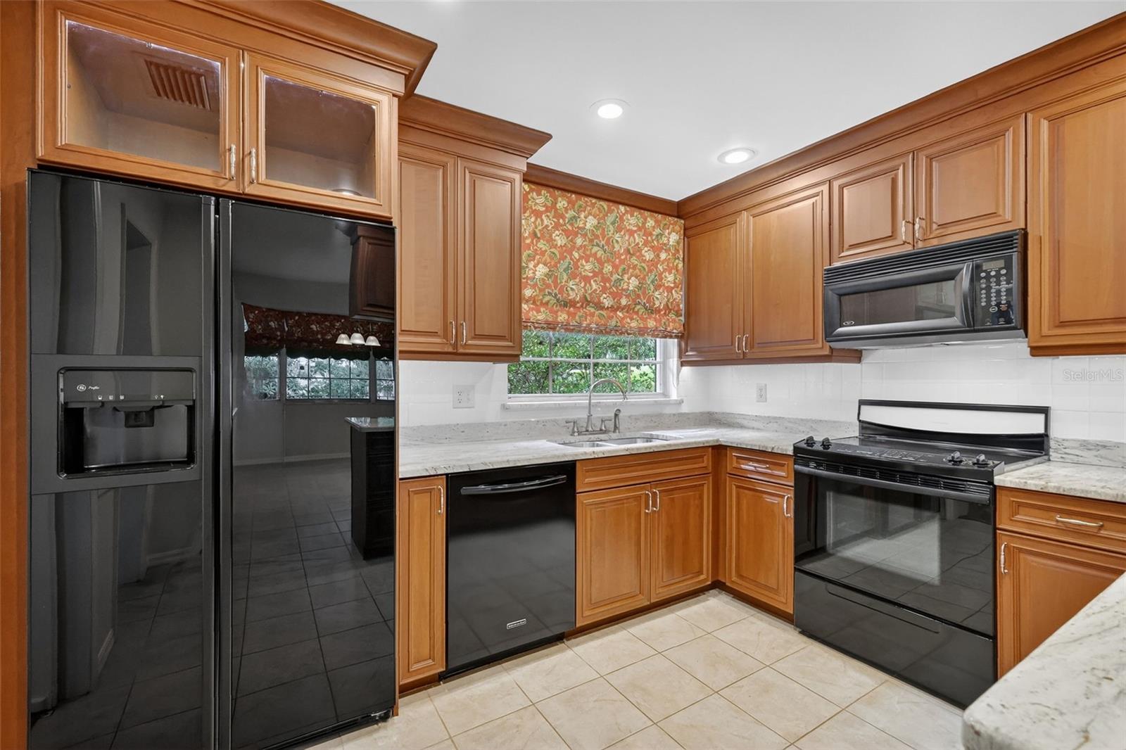 2000 COUNTRY CLUB DRIVE, EUSTIS, FL — photo 19