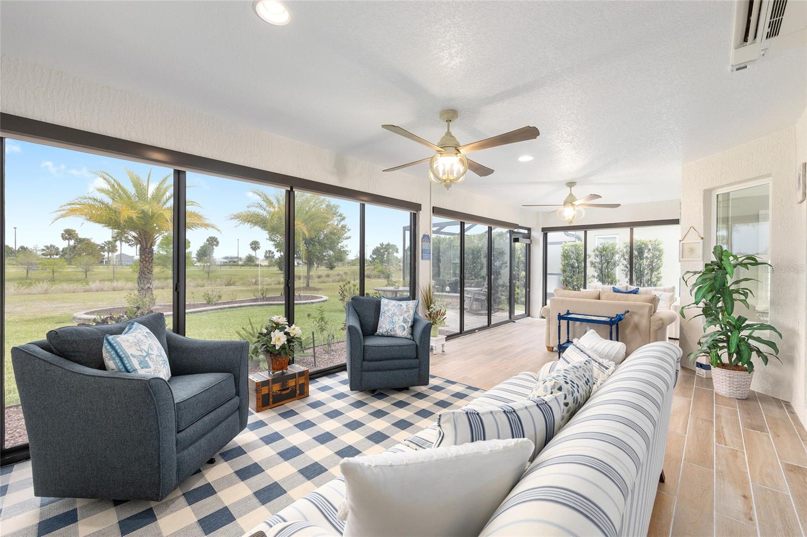 2140 BILLER CIR, THE VILLAGES, FL — photo 19