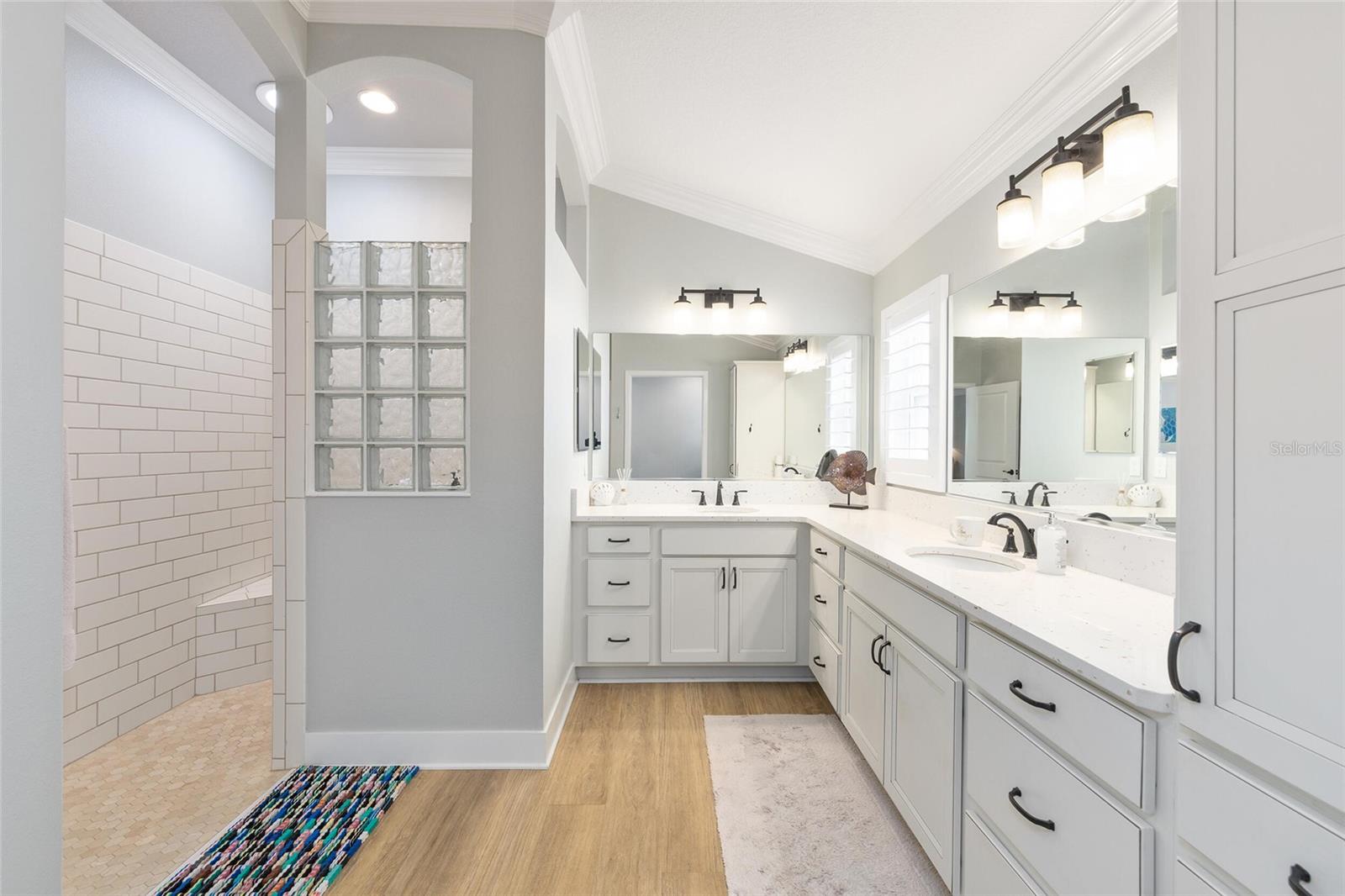 2140 BILLER CIR, THE VILLAGES, FL — photo 29