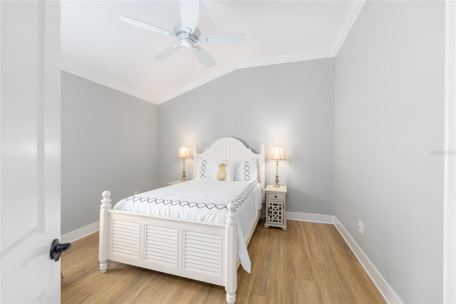 2140 BILLER CIR, THE VILLAGES, FL — photo 36