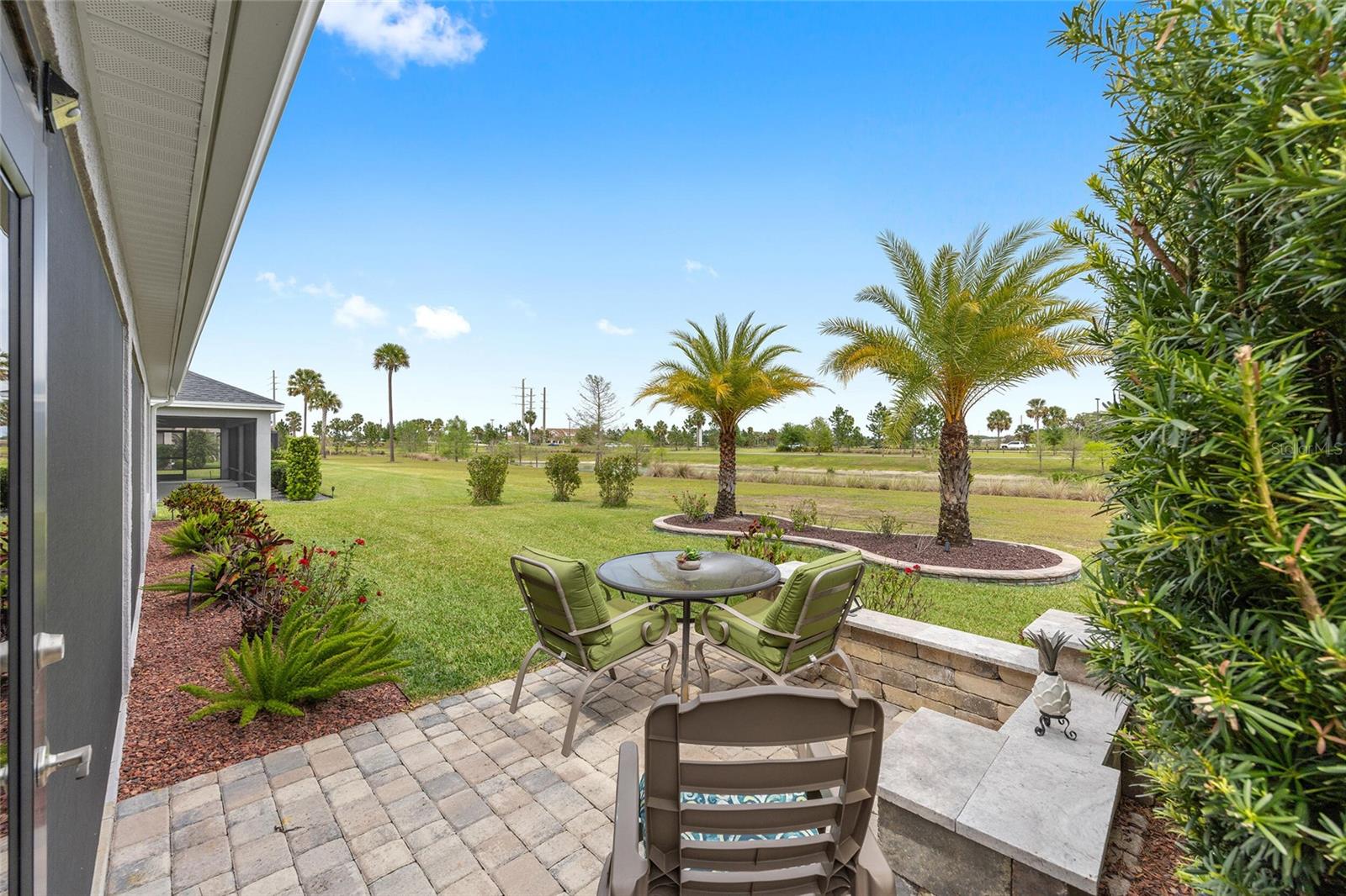 2140 BILLER CIR, THE VILLAGES, FL — photo 41