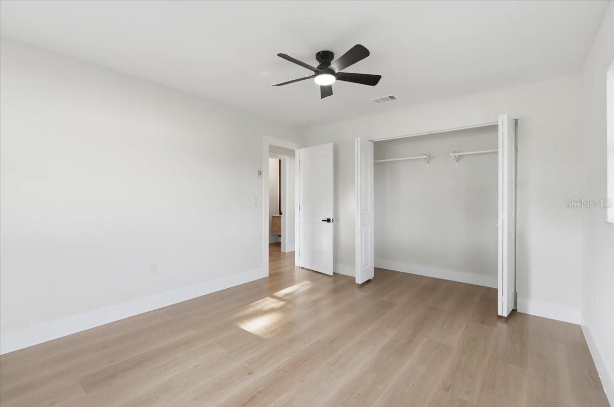 6134 CHRISTINA DR E, LAKELAND, FL — photo 33